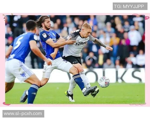 布莱克本与伯恩里激战正酣谁能在这场较量中笑到最后